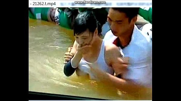 Nahuburan live sa TV Game show – Matambok na dibdib