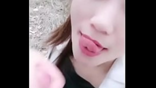 Sikat na cam girl – Lou Ting outdoor Sex