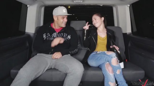 Isinakay sa Puting Van at Binuracha sa Backseat