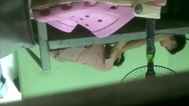 Boso Kay Tropa Habang Chinuchupa ng Bagong Girlfriend