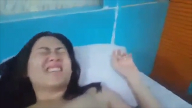 Sister-Inlaw Tinira Habang Wala Husband nya