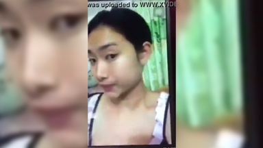 Sumilip ang Nipple ni Klasmeyt sa Live