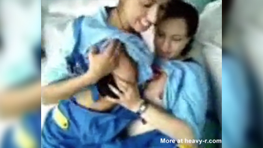 Lamasan ng Dede ng mga Factory Workers