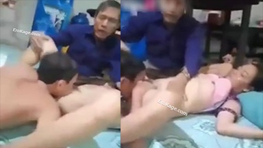 Misis Pinaupa sa mga Kumpare